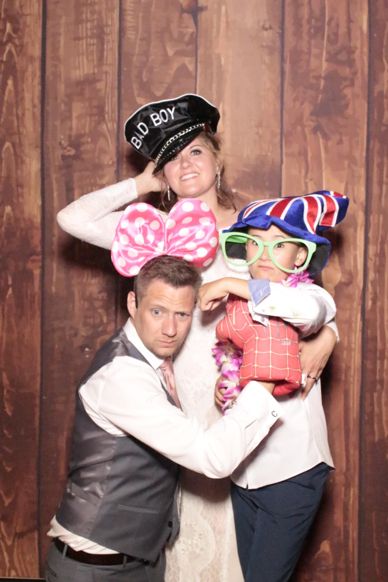 Christopher & Nicole's Wedding | View more photos from the event at gallery.myphotoboothexperience.co.uk/u/MyPhotoBoothExperienceLtd/Christopher-Nicoles-Wedding